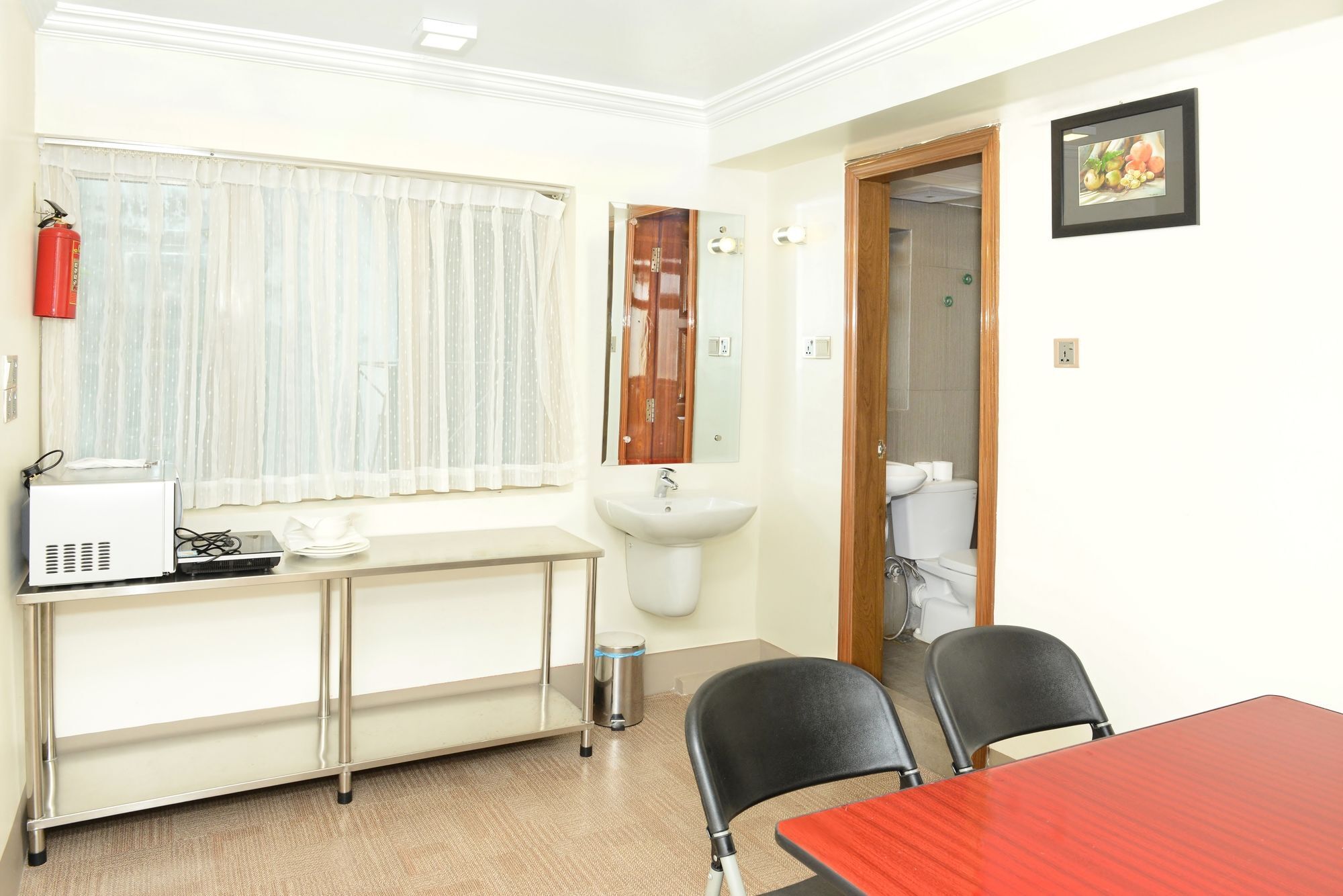 Hotel Bond Γιανγκόν Εξωτερικό φωτογραφία